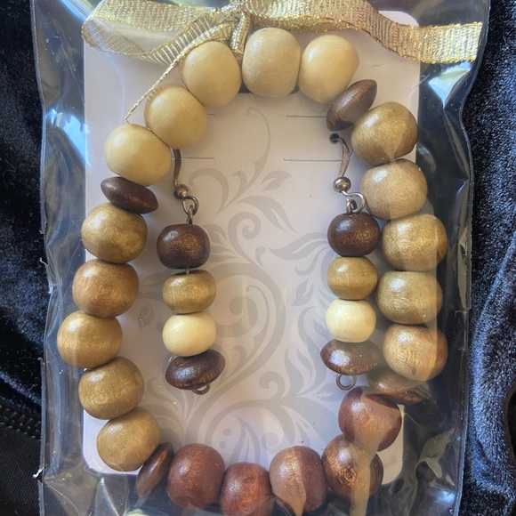 FancyFox Custom Jewerly - Picture 7 of 8